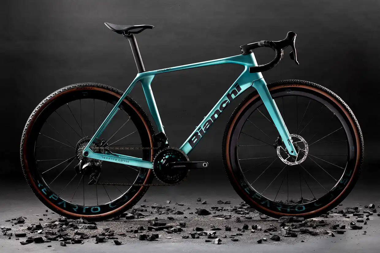 Bianchi impulso ultegra electric road best sale bike 2019